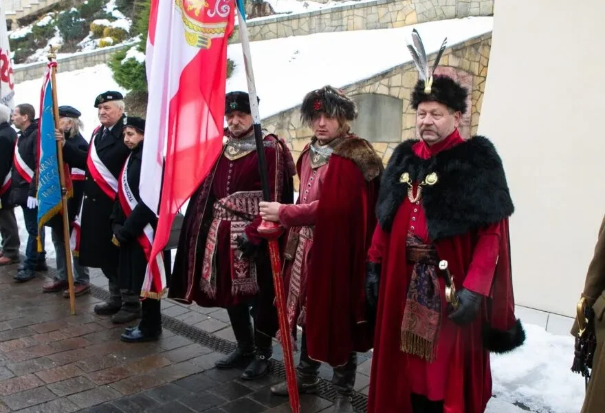 Rekonstrukcje historyczne i hołd bohaterom sprzed 163 lat