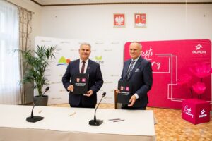 Ekologiczne ciepło dla nowych osiedli w Krzeszowicach Po podpisaniu listu intencyjnego