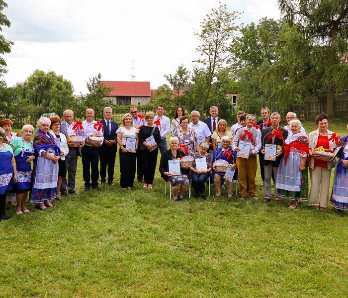Uczestnicy dożynek